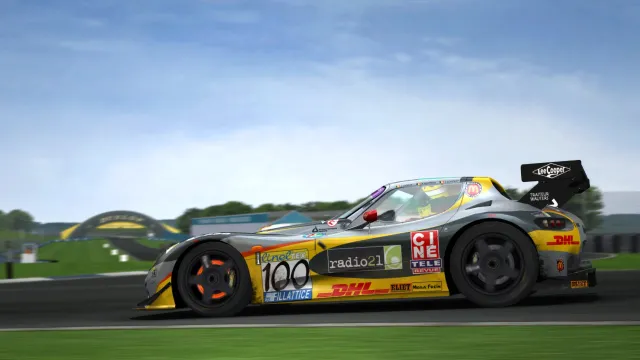 GTR 2 FIA GT Racing Game - zrzut ekranu 2