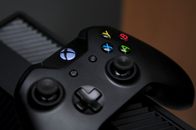 Wspólne granie w sieci na PS4 i Xbox One. Sony otwarte na współpracę?