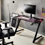 Jak wybrać dobre dla nas biurko gamingowe?