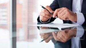 DMS – jak dobrze zarządzać dokumentami w firmie?