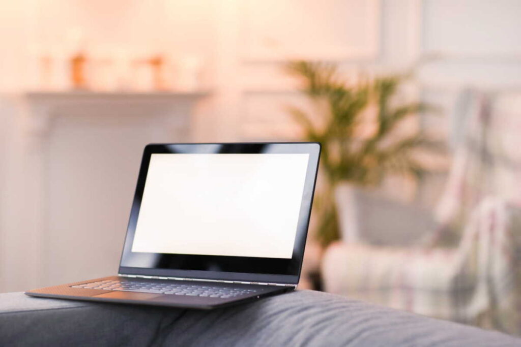 MacBook z procesorem M1 – czy jest lepszy od rozwiązań Intela?