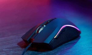 Pozwól zabłysnąć swojemu pokojowi gier dzięki trzem myszom Surefire